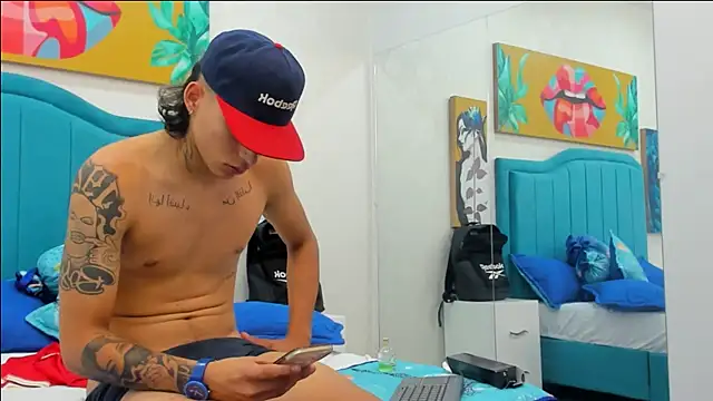 Show de NoahThomson1 na webcam
