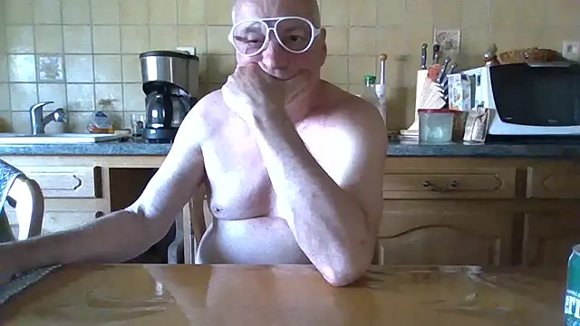 Helinetrav Chat XXX in diretta