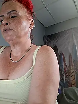 Goddessalizeee's Live XXX Chat