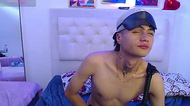 Ninou_14 Webcam-Show