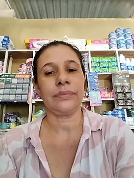 Chat XXX en directo de MIA-LARIOS