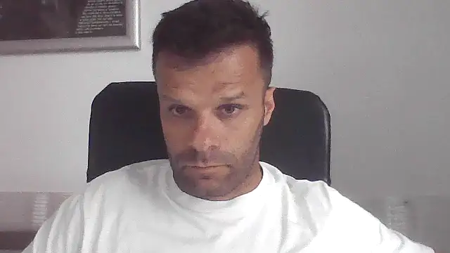 FROCETTO93 Chat XXX in diretta