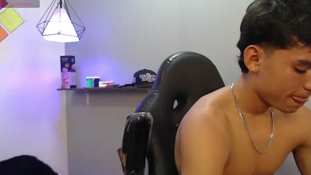 Ryan_grayx Live XXX-chat
