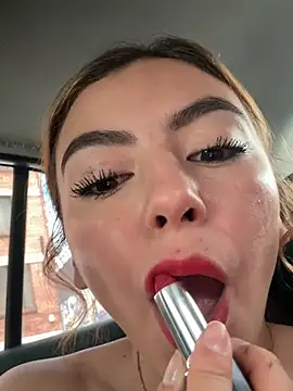 __NahomyのライブXXXチャット