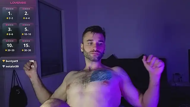 XXX chat uživo modela DaddySlava