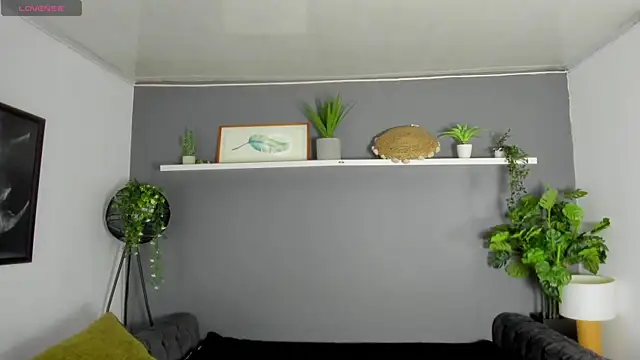 Kira_Exe_'s Live XXX Chat