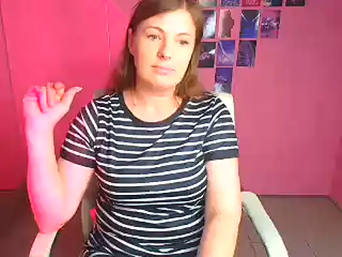 צ'אט XXX בשידור חי של Lissmilf