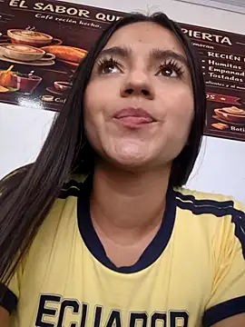 Chat +18 de DulceCaroX ao vivo