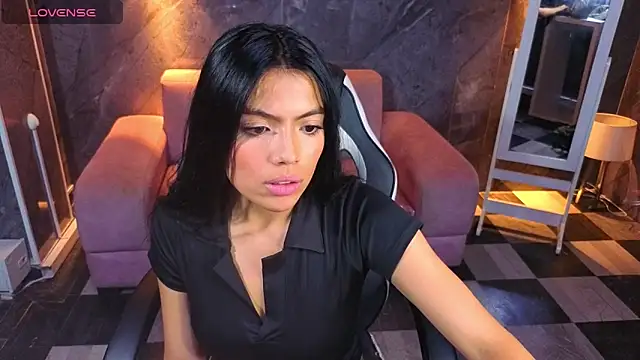 Živý XXX chat _Charlottee_b
