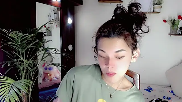 NathalialLooes' Live XXX Chat
