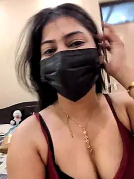 Confident_chic Show in webcam