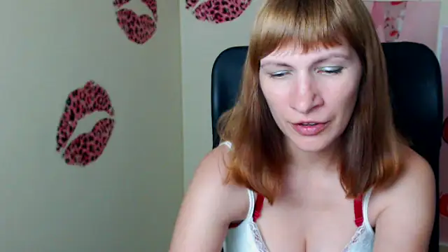 Rosalinda_ro's Live XXX Chat