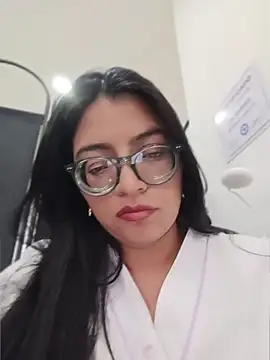 SOFI__10 লাইভ XXX চ্যাট