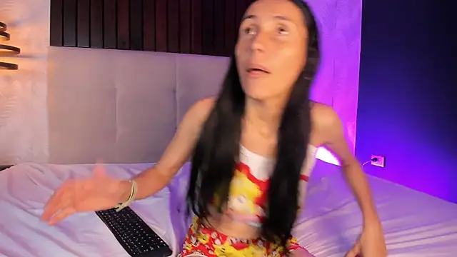 Kayla_Taylor élő XXX-chatje