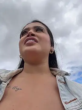 Sara_fun Chat XXX in diretta