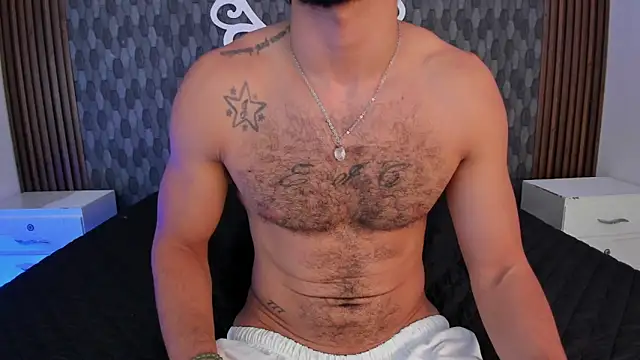 happy_hot7 élő XXX-chatje