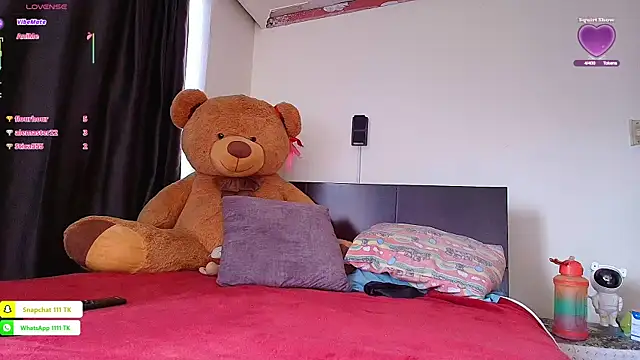 Chat XXX en directo de Samanntthaa__