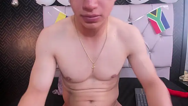 Tony_Zackk Live XXX-Chat