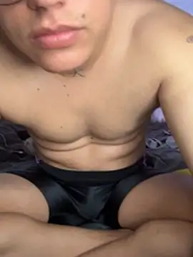 Kurtxxx22's Webcam Show