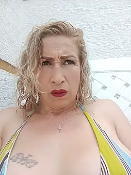 LilyQueen_cg – Naživo XXX chat