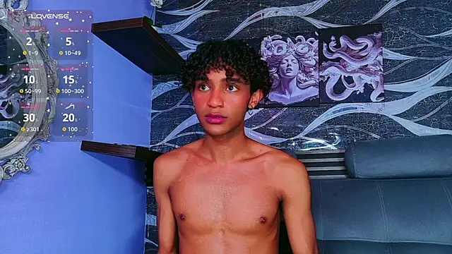 Aaron_Wiinter – Naživo XXX chat