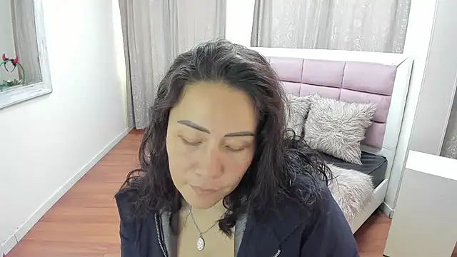 gaby_trentn Live XXX chat