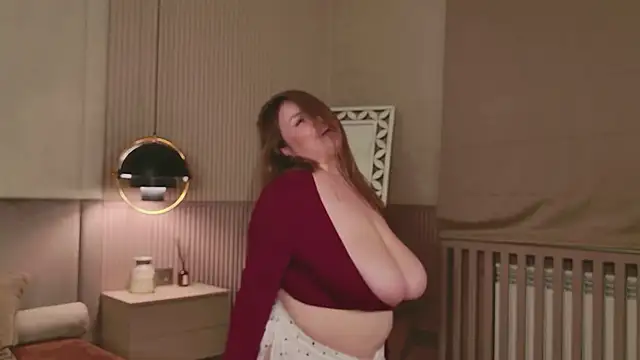Онлайн чат XXX Ida_Swift