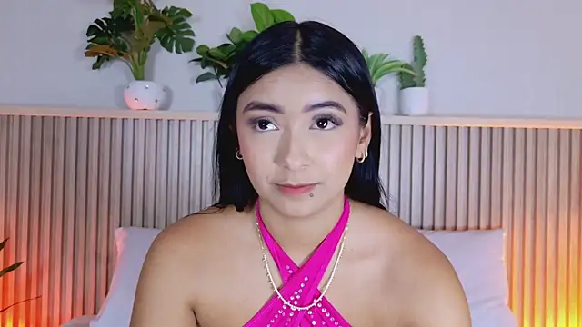 MeganCruzGB's Live XXX Chat