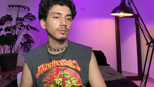 Noah_and_Stevenn Live XXX chat