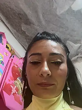 IsabellaMariet's Live XXX Chat