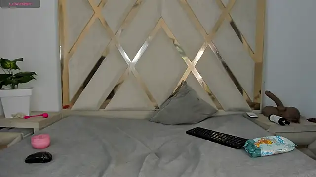 angelkyraasm's Live XXX Chat