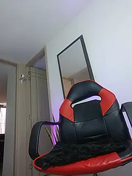 KarinRoss 现场XXX聊天