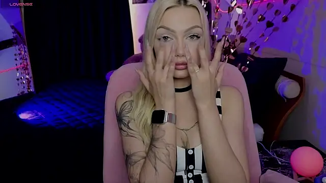 LinaLirian Chat XXX in diretta