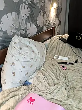 Онлайн чат XXX BitterPeach