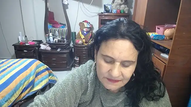 jazmin_mature_ – Live XXX-chat