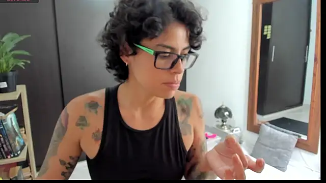 natt_op's Live XXX Chat
