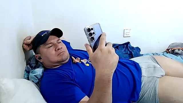 Chatroom XXX en direct de fuckynations