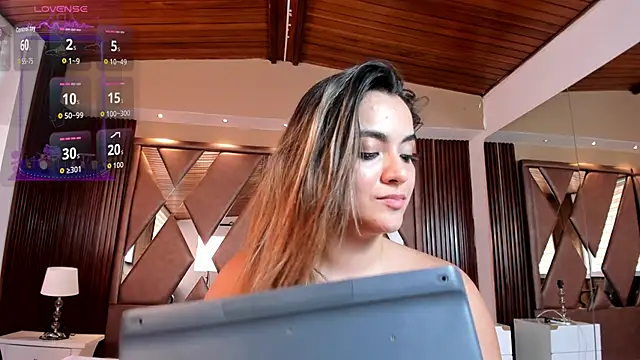 IsabellaaJonessのライブXXXチャット