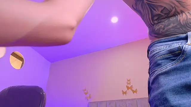 Nascary_Fox's Live XXX Chat