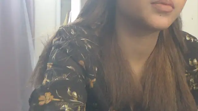 צ'אט XXX בשידור חי של NancyRuvi