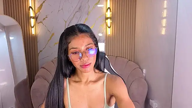 Alina_b_ Live XXX-chat