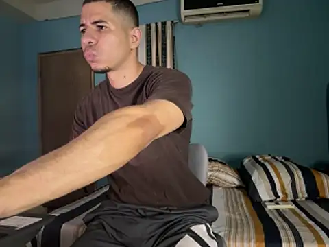 Chat XXX ao vivo de Im_steven