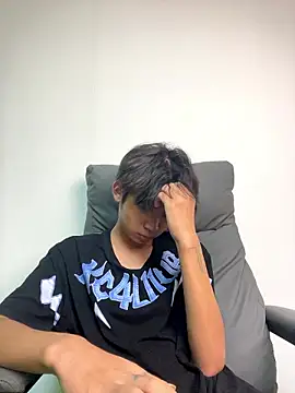 -OvO- 现场XXX聊天