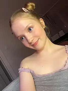 LilianHowards' Live XXX Chat