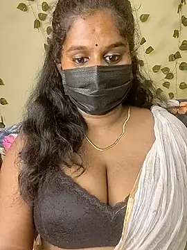 Sravani_cutee_ Adlı Modelin Canlı XXX Sohbeti