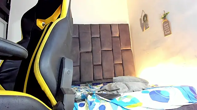 brian_smitth élő XXX-chatje