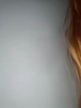 Foxylisaflores Adlı Modelin Canlı XXX Sohbeti