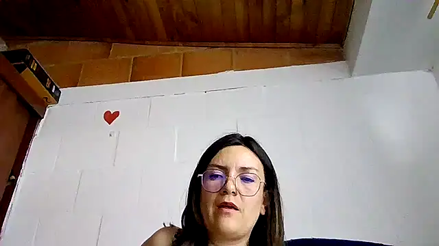 princessbella93 élő XXX-chatje
