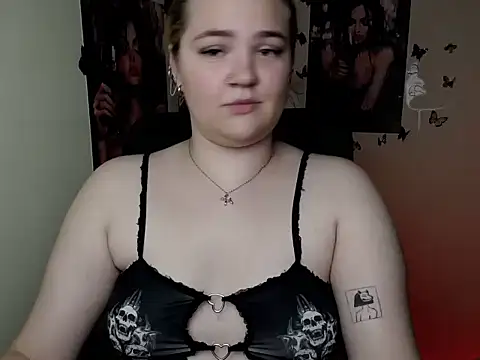 RinaRiii's Live XXX Chat