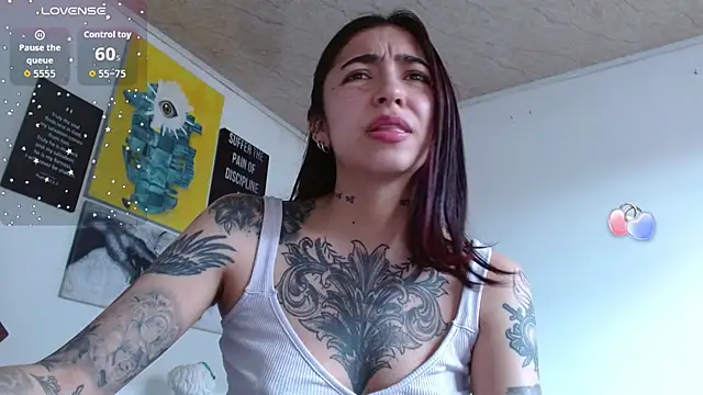 Chat XXX en directo de ZoeBakers_